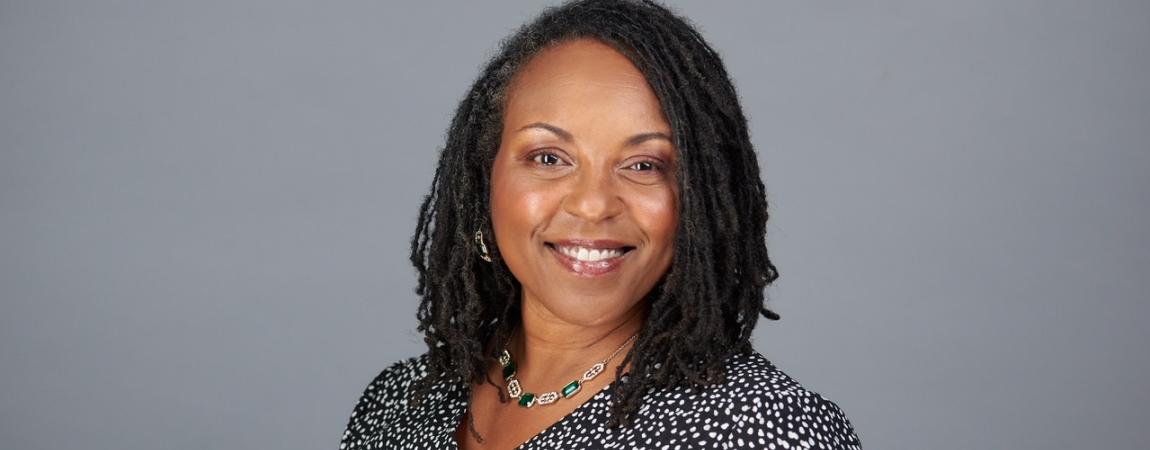 Photo of Compliance Analyst Shonda Hightower-Hinton