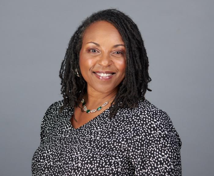 Photo of Compliance Analyst Shonda Hightower-Hinton